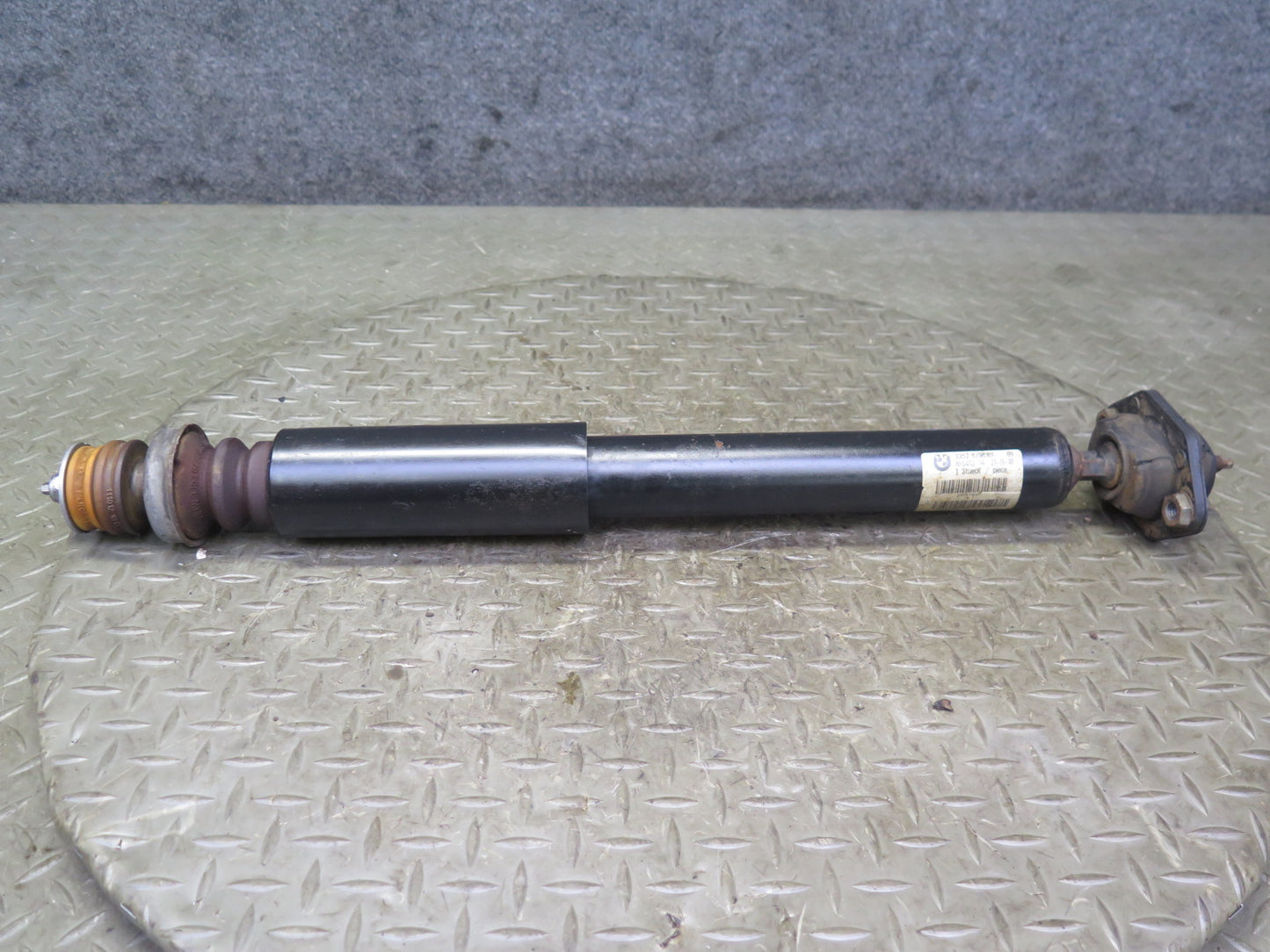 11-13 BMW E90 E92 E93 335i RWD Rear Left or Right Strut Shock Absorber OEM