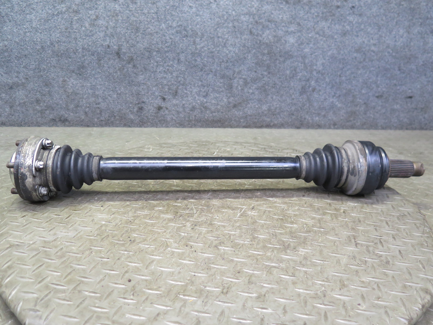 07-13 BMW E90 E92 E93 335i RWD Rear Right Suspension Axle Shaft 7527066 OEM