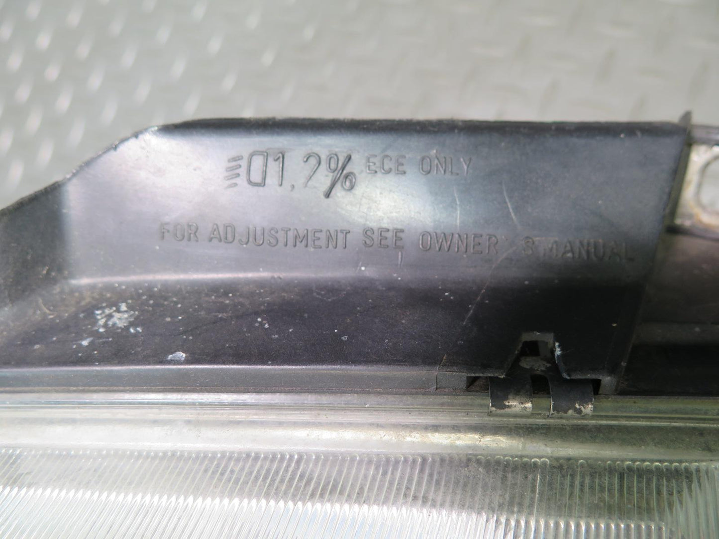 99-03 VW Eurovan T4 Front Left Driver Side Halogen Headlight Lamp OEM