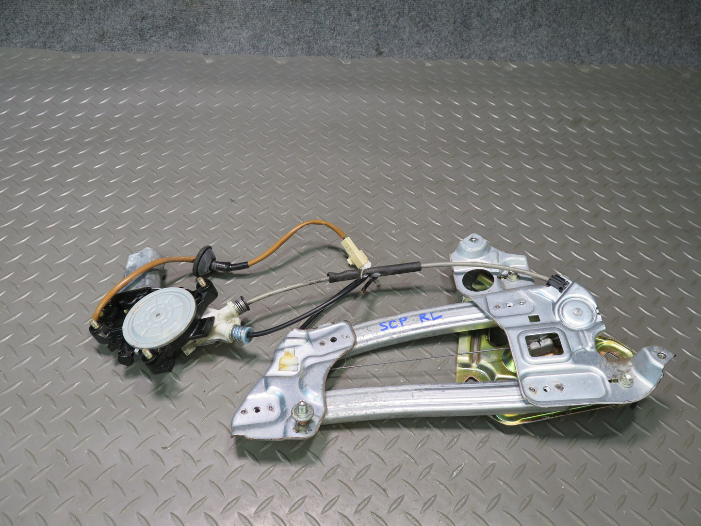 02-10 Lexus Z40 SC430 Rear Left Quarter Window Regulator w Motor 104K OEM