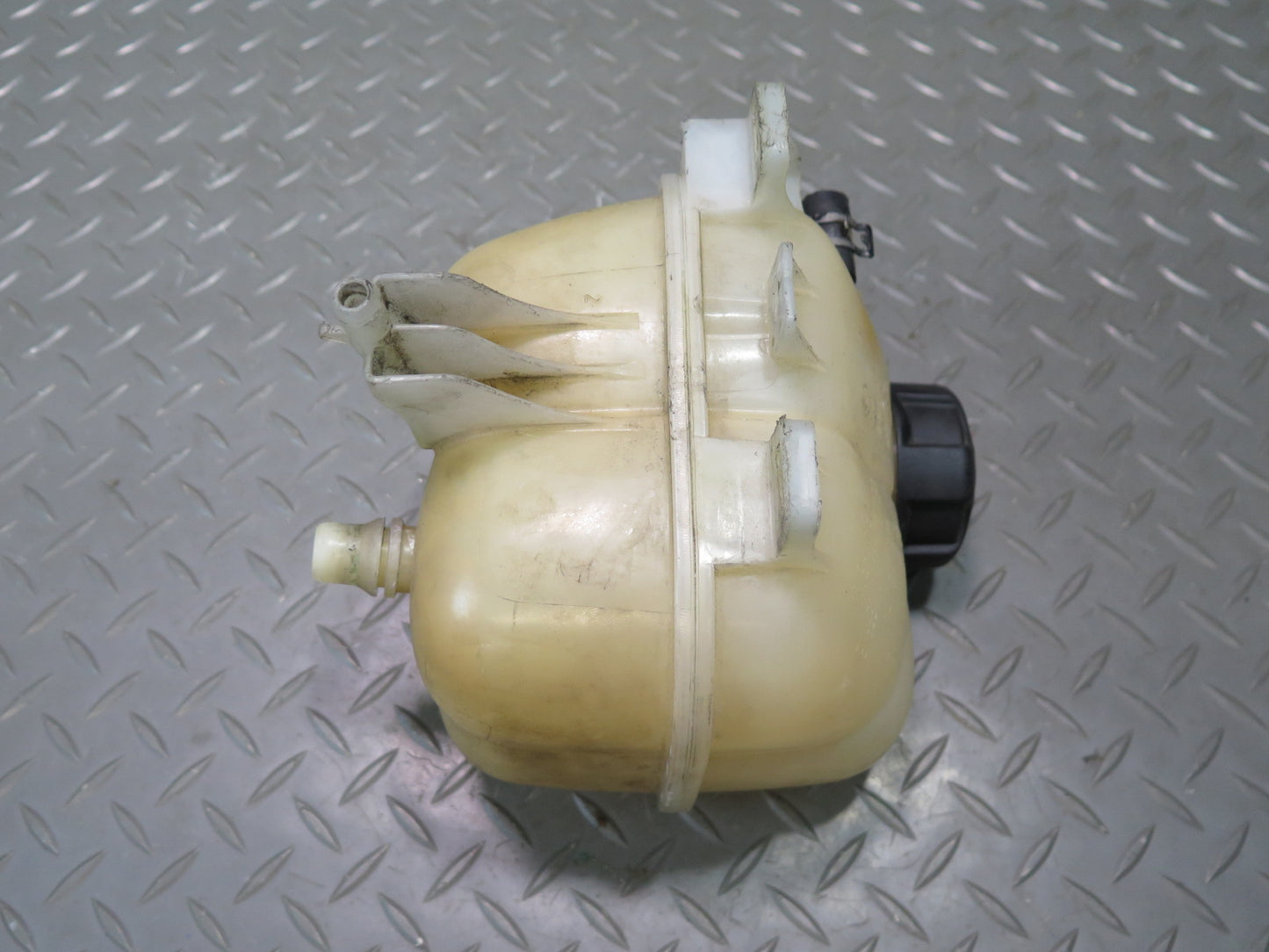 07-15 Mini R55 R56 R57 R58 Engine Coolant Expansion Overflow Reservoir Tank OEM