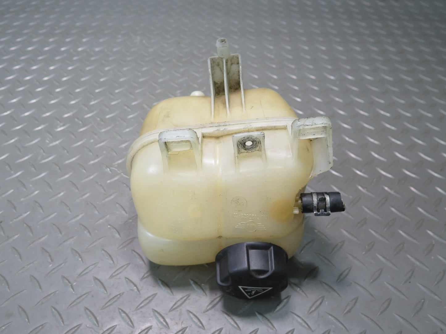 07-15 Mini R55 R56 R57 R58 Engine Coolant Expansion Overflow Reservoir Tank OEM