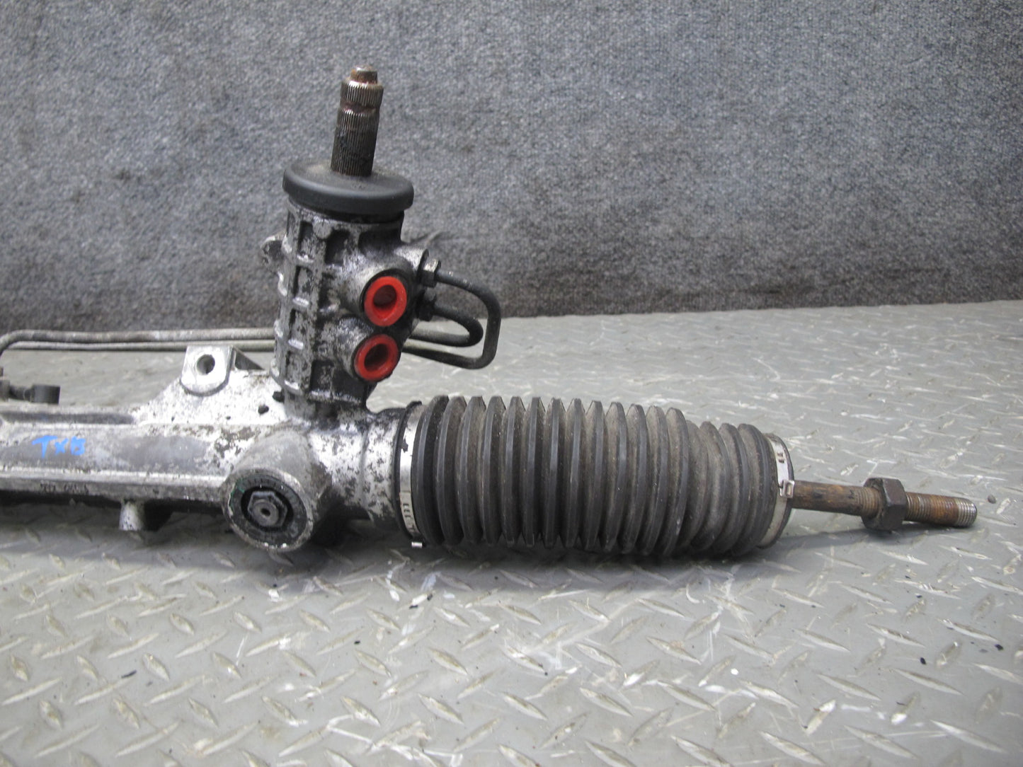 94-99 BMW E36 325iC 328iC Hydraulic Power Steering Rack & Pinion 1140828 OEM