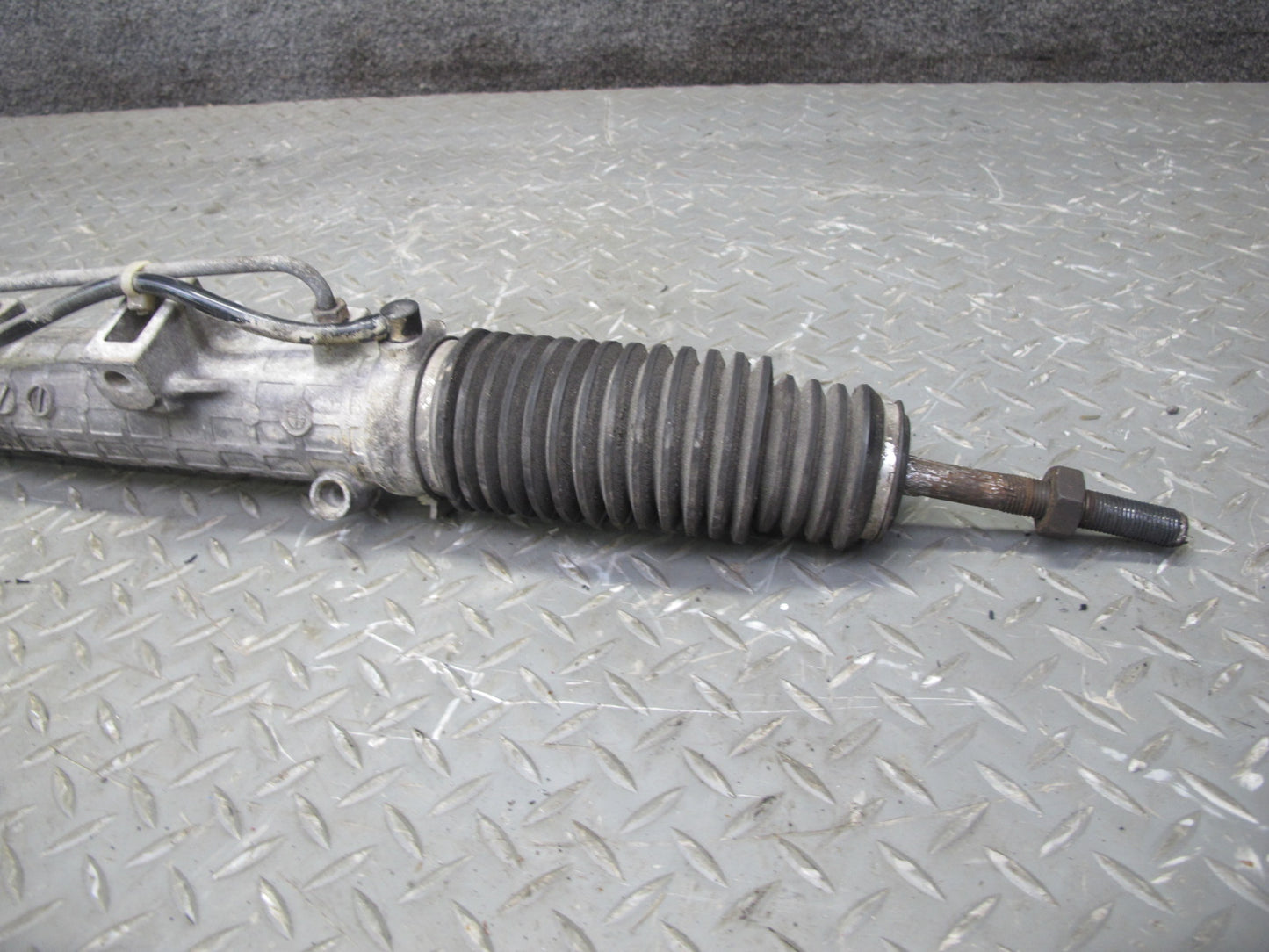 94-99 BMW E36 325iC 328iC Hydraulic Power Steering Rack & Pinion 1140828 OEM