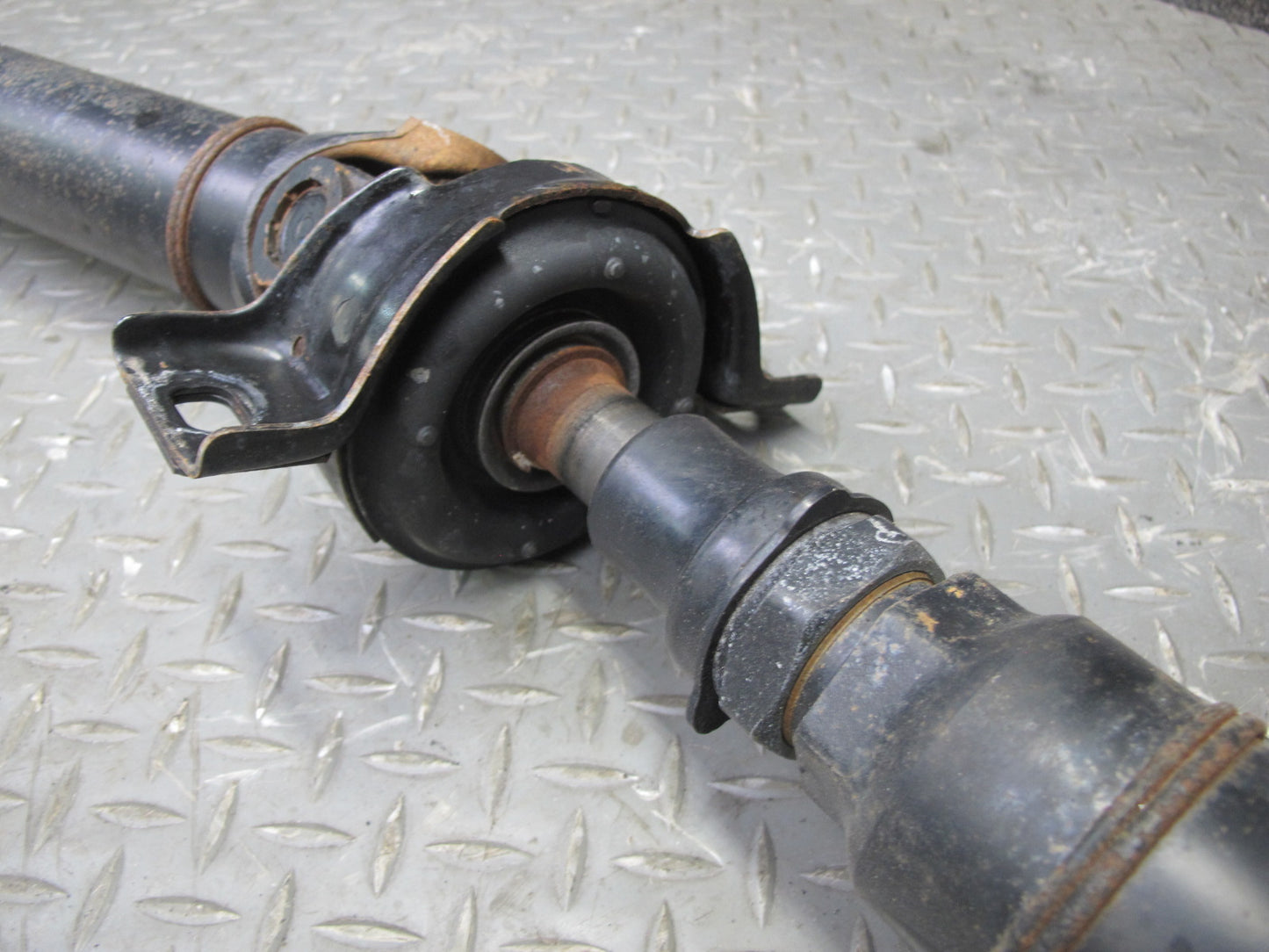 01-06 Lexus LS430 UCF30L RWD Rear Drive Shaft Driveshaft OEM