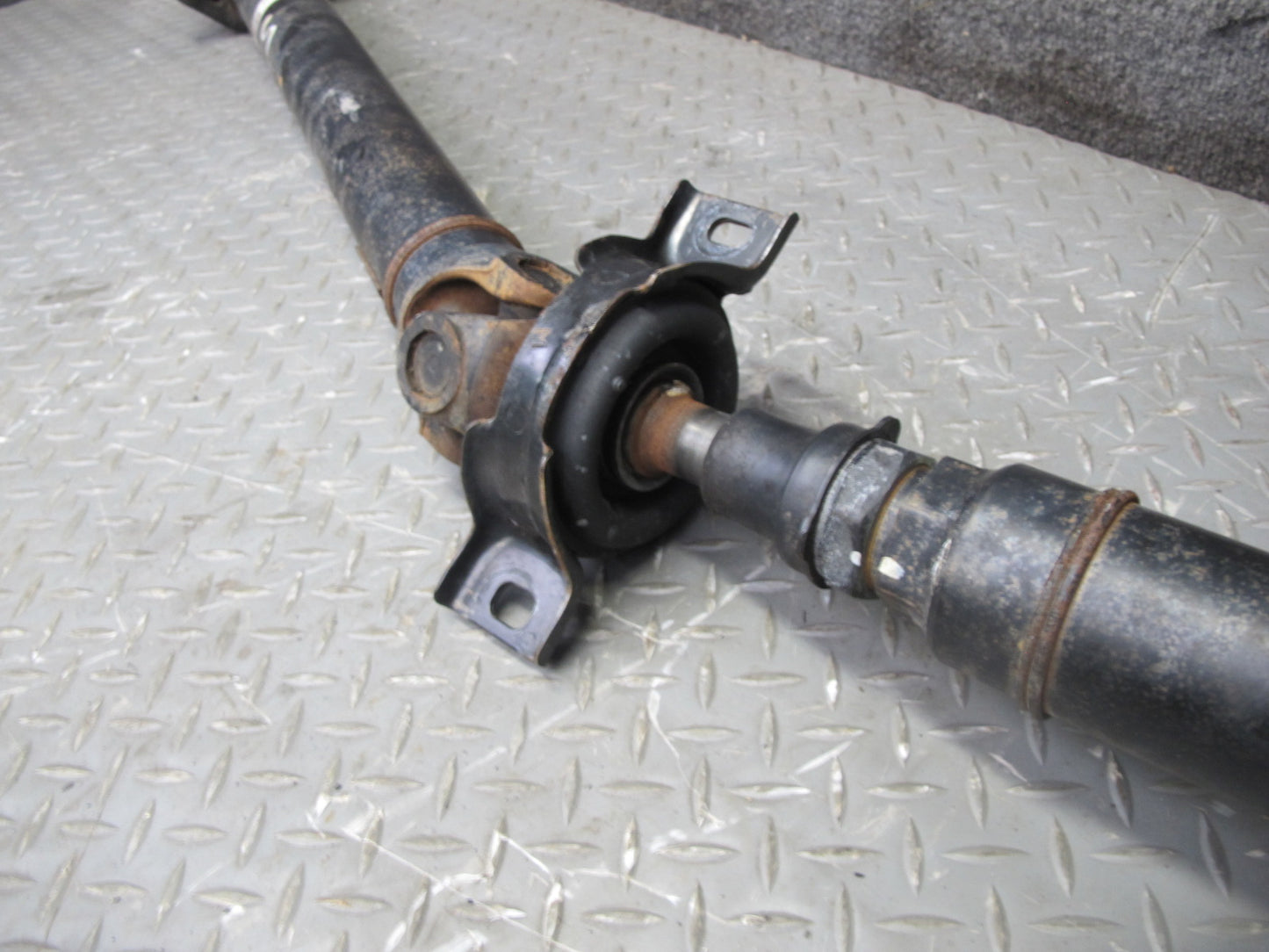 01-06 Lexus LS430 UCF30L RWD Rear Drive Shaft Driveshaft OEM