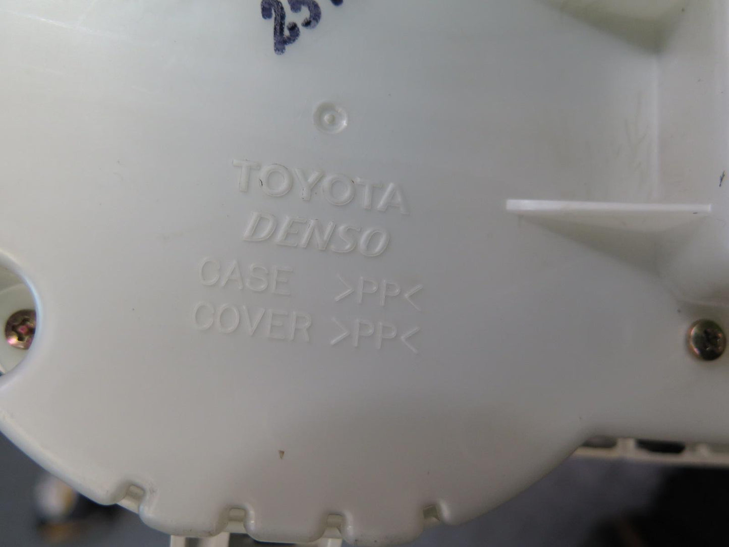 02-05 Lexus Z40 SC430 Instrument Cluster Gauge Speedometer 104K OEM