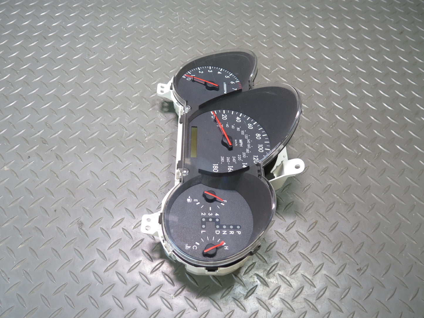 02-05 Lexus Z40 SC430 Instrument Cluster Gauge Speedometer 104K OEM