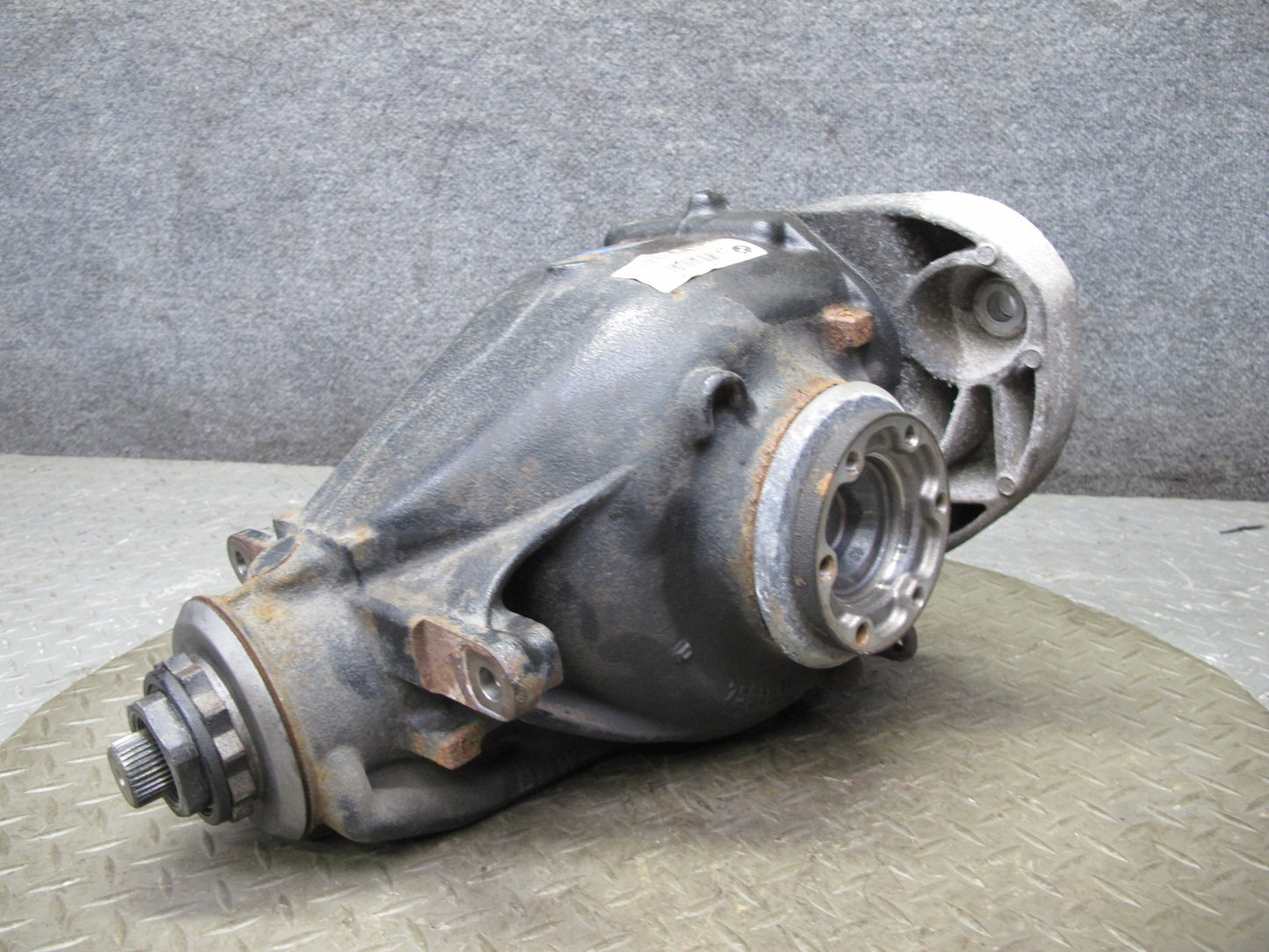 11-13 BMW E93 335i M/T Convertible Rear Differential Carrier 3.15 Ratio 107k OEM