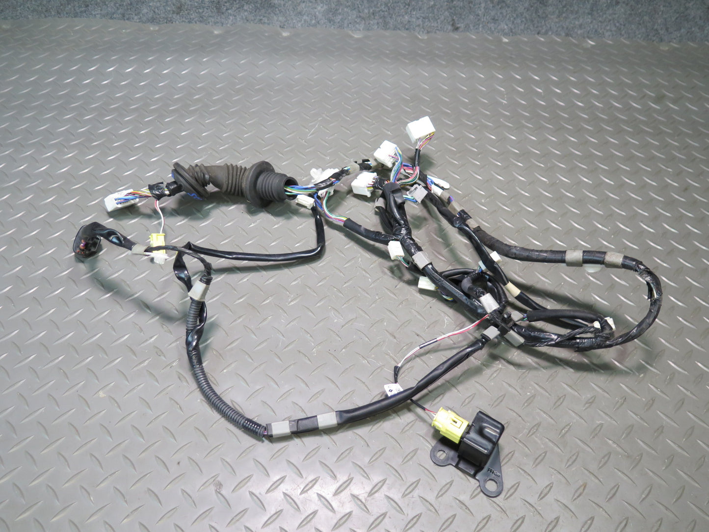 02-05 Lexus Z40 SC430 Front Right Passenger Door Wire Wiring Harness OEM
