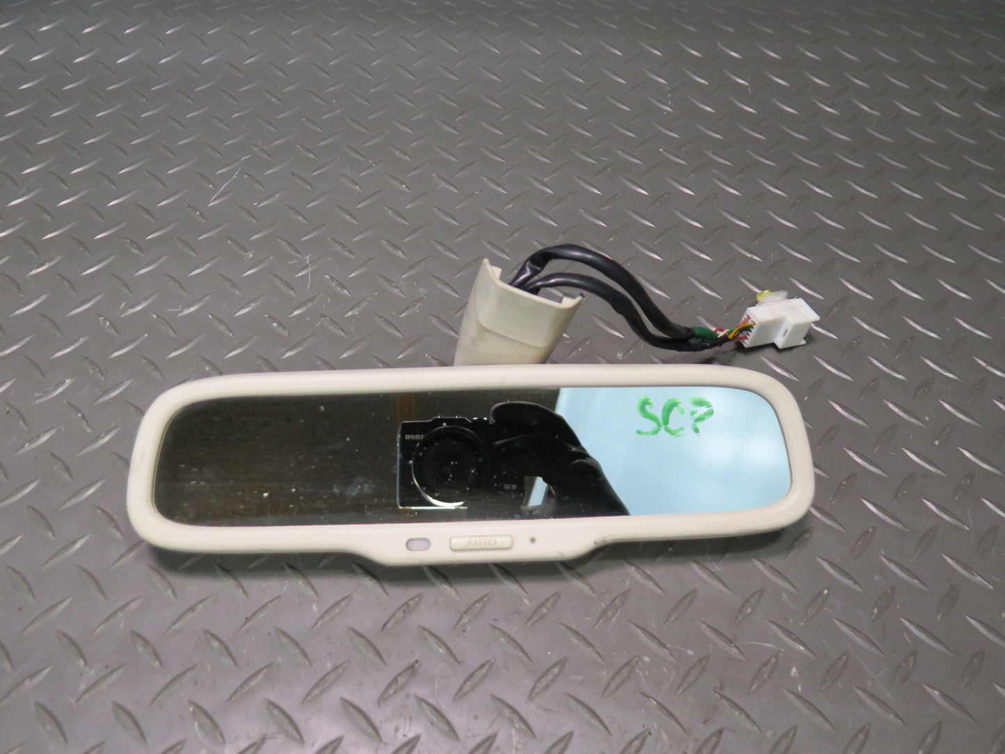 02-10 Lexus Z40 SC430 Auto Dimming Interior Rear View Mirror Ecru OEM