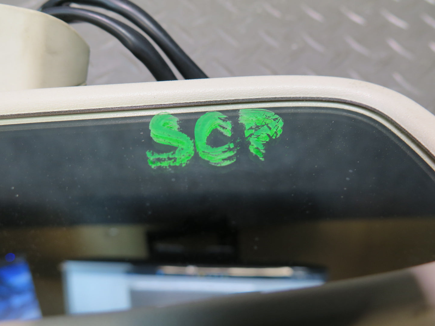02-10 Lexus Z40 SC430 Auto Dimming Interior Rear View Mirror Ecru OEM