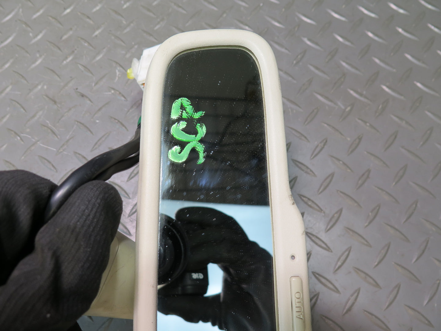 02-10 Lexus Z40 SC430 Auto Dimming Interior Rear View Mirror Ecru OEM