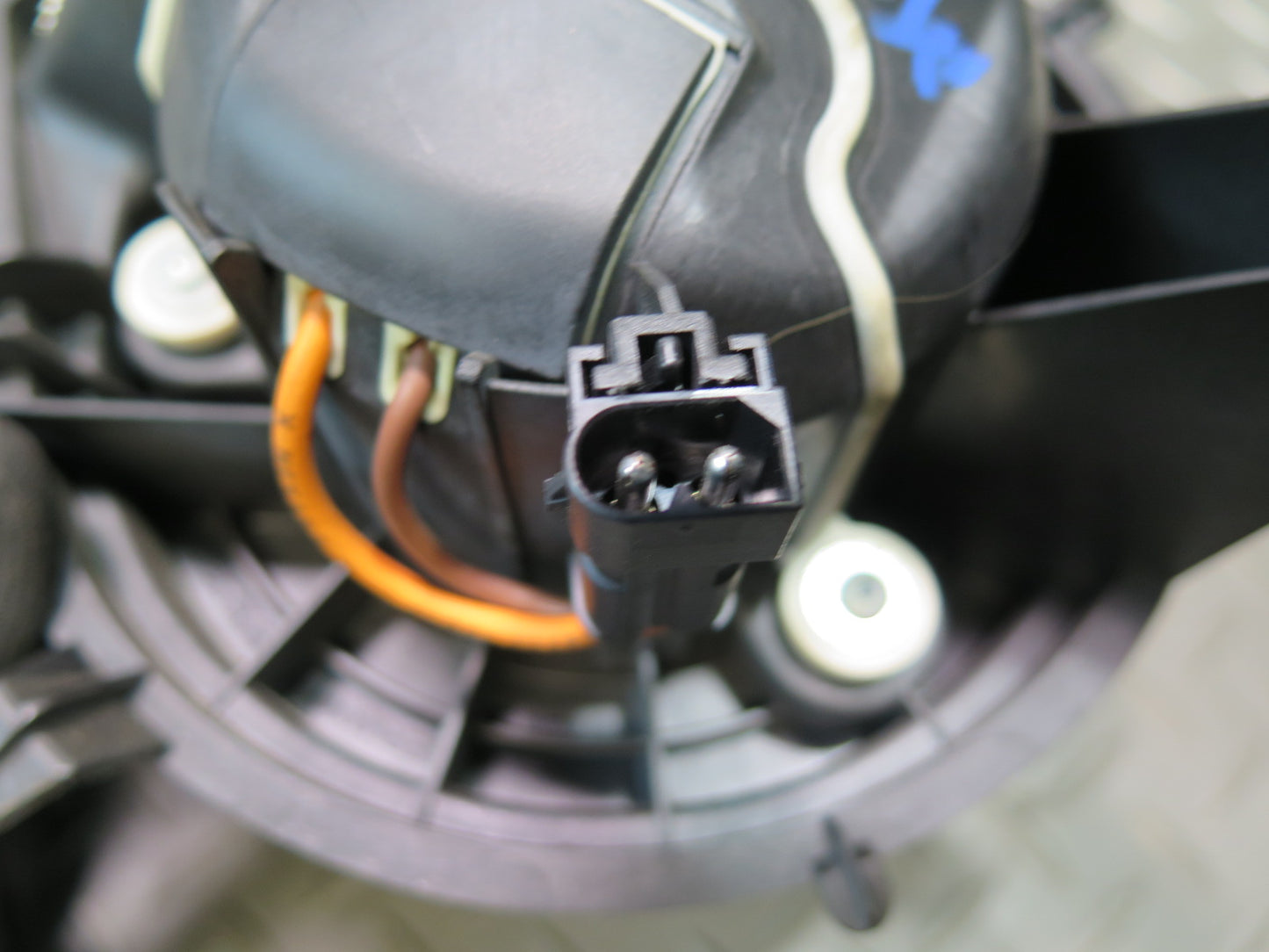 07-13 Mini Cooper R55 R56 R57 R58 R59 A/C Heater Blower Motor Fan 3422644 OEM