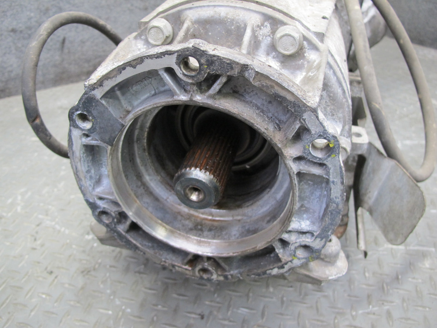 2013-2014 Cadillac Escalade AWD 6.2L 6L80 A/T Automatic Transmission 148k Miles