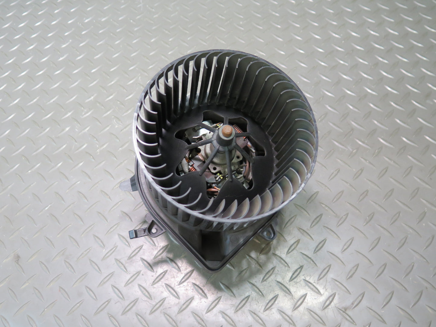 07-13 Mini Cooper R55 R56 R57 R58 R59 A/C Heater Blower Motor Fan 3422644 OEM