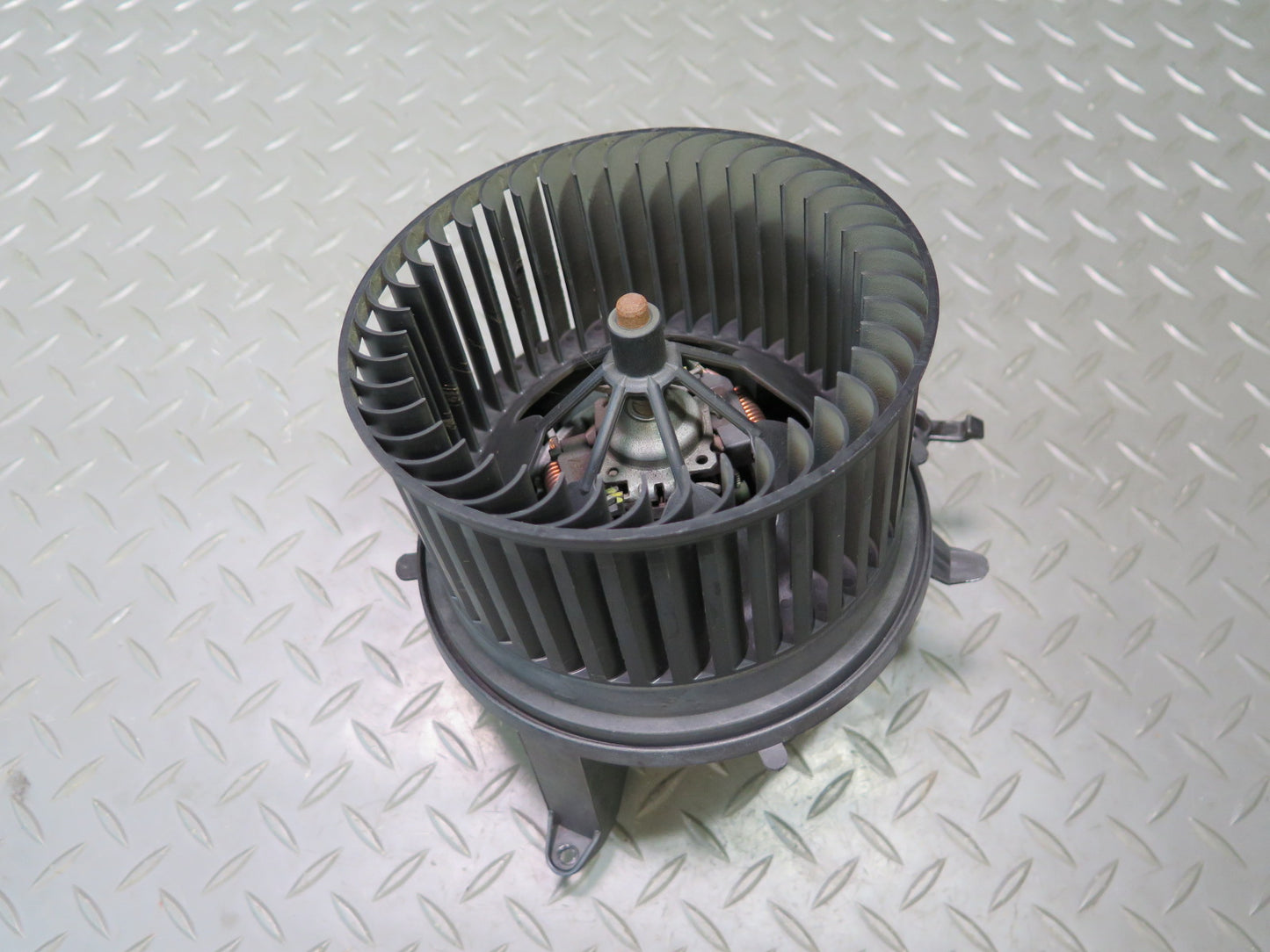07-13 Mini Cooper R55 R56 R57 R58 R59 A/C Heater Blower Motor Fan 3422644 OEM