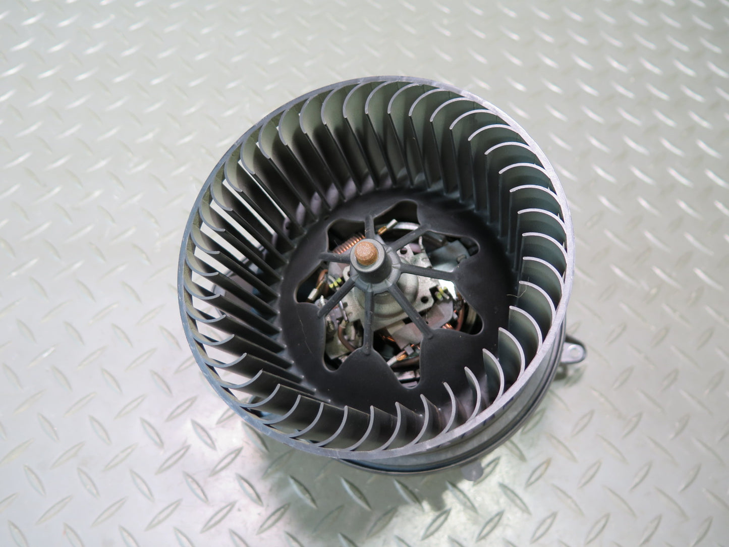 07-13 Mini Cooper R55 R56 R57 R58 R59 A/C Heater Blower Motor Fan 3422644 OEM