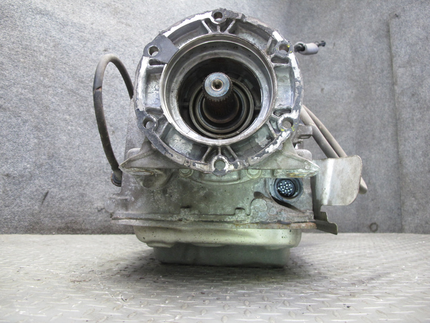 2013-2014 Cadillac Escalade AWD 6.2L 6L80 A/T Automatic Transmission 148k Miles