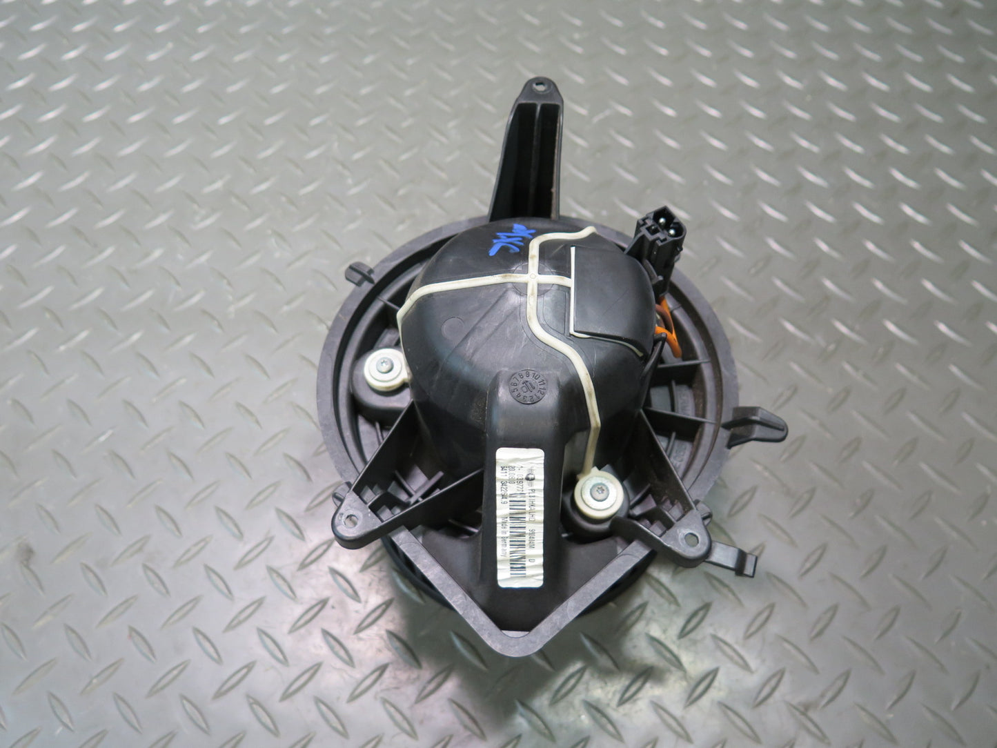 07-13 Mini Cooper R55 R56 R57 R58 R59 A/C Heater Blower Motor Fan 3422644 OEM