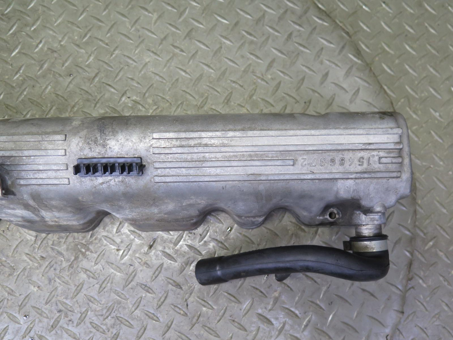 81-85 Mercedes R107 380SL Engine Right Cylinder Head Valve Cover 1170160105 OEM