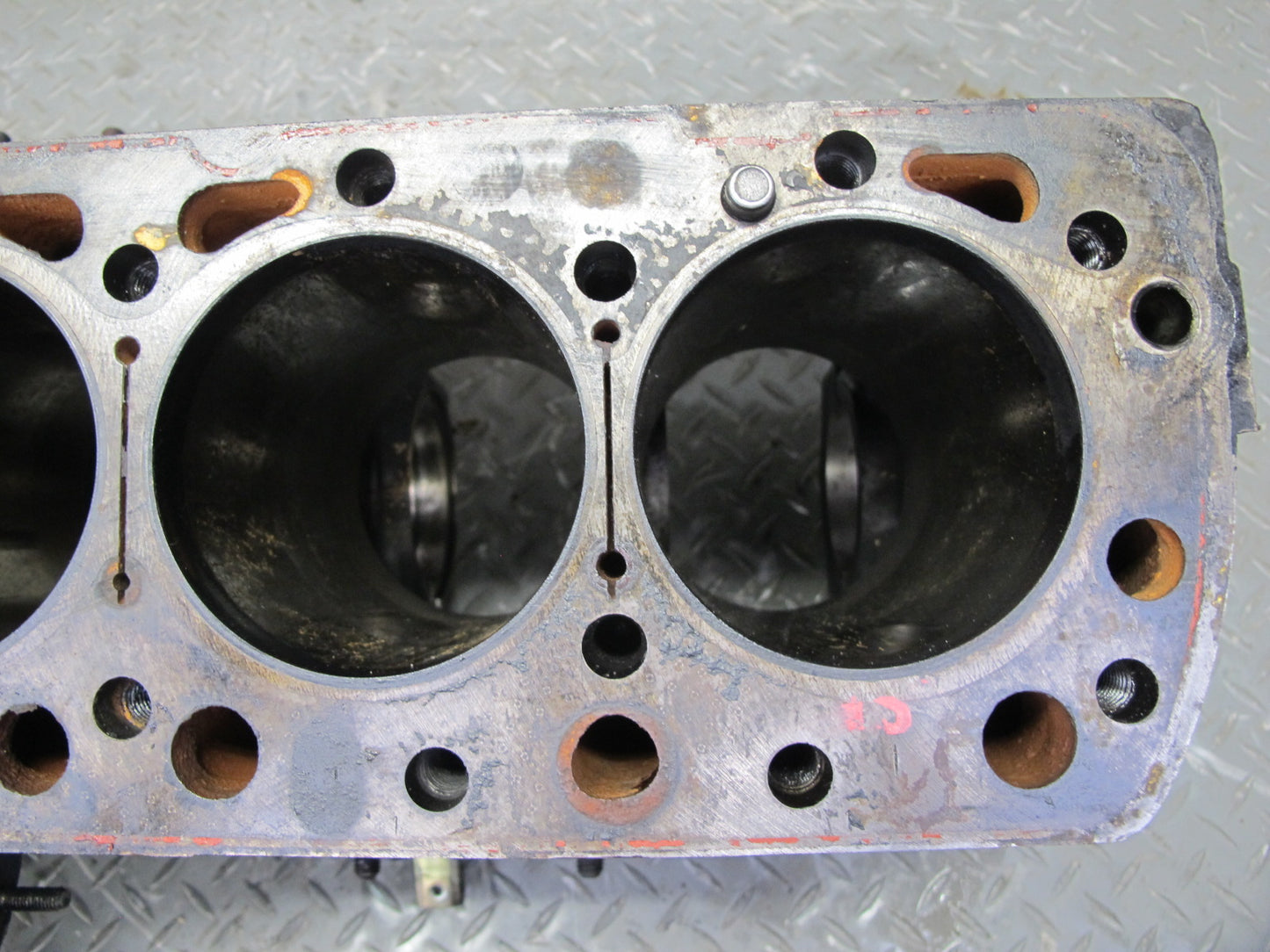 81-83 Mercedes W123 240D 616.912 Engine Motor Cylinder Block 6160112801 117k OEM