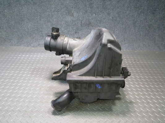 99-01 VW Eurovan 2.8L Air Intake Cleaner Filter Box w MAF Sensor 022129601D OEM