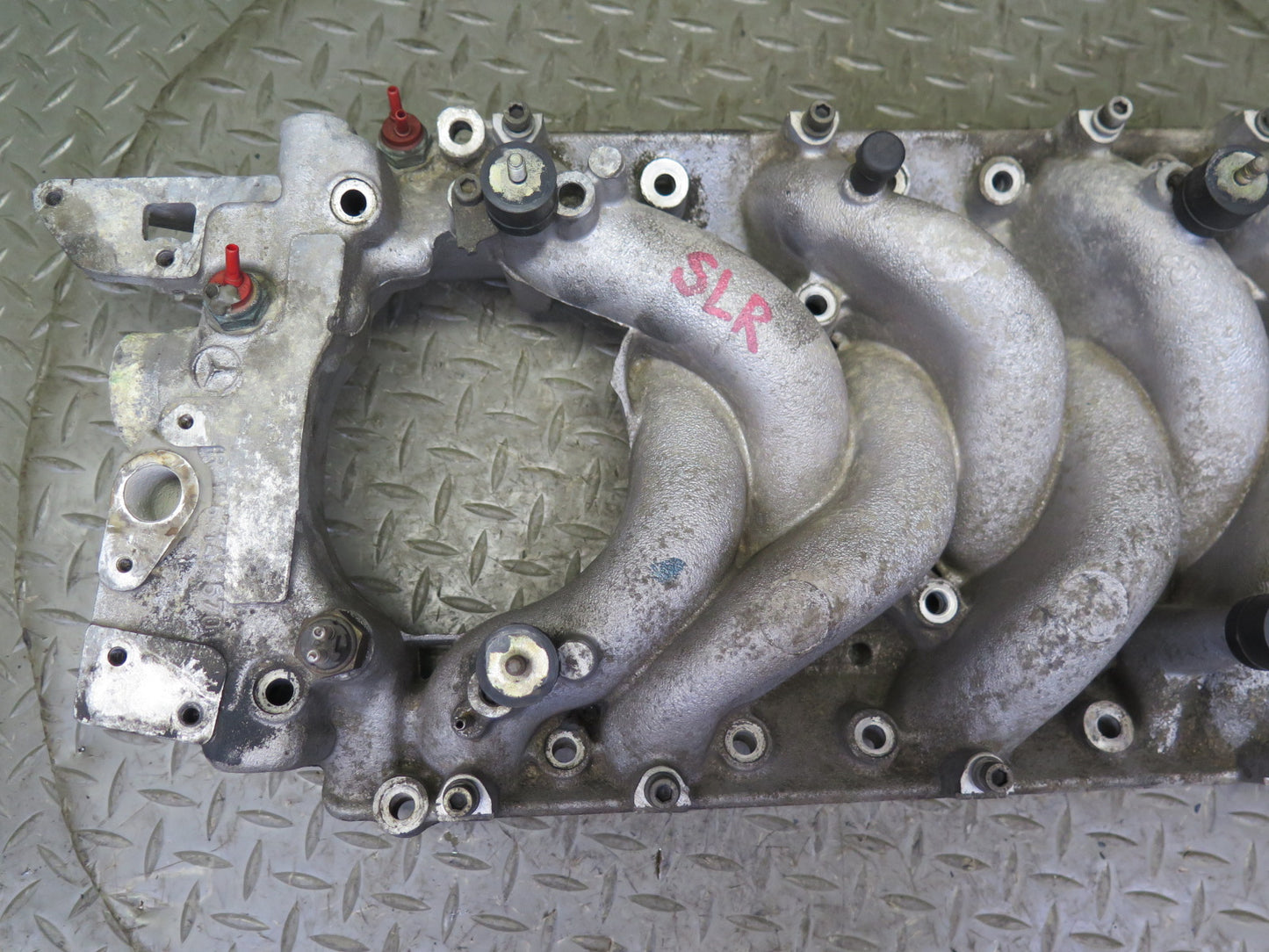 81-85 Mercedes R107 380SL M116 116.962 Upper Intake Manifold 1161415701 OEM