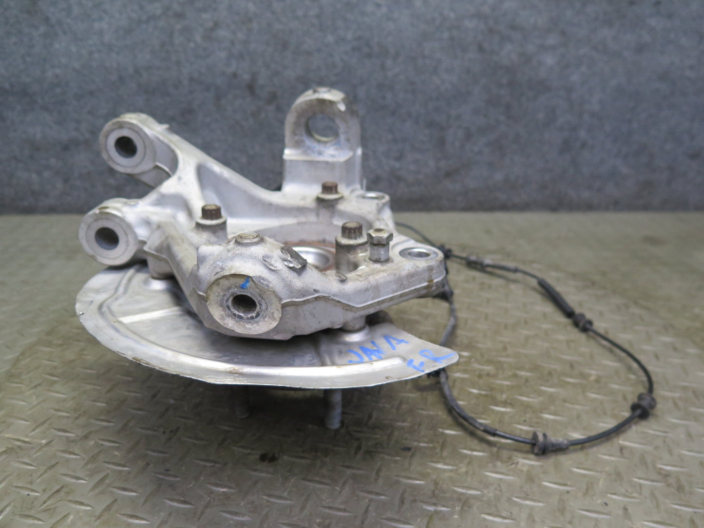 18-23 Jeep Wrangler JL AWD Front Right Spindle Knuckle Wheel Hub Bearing OEM