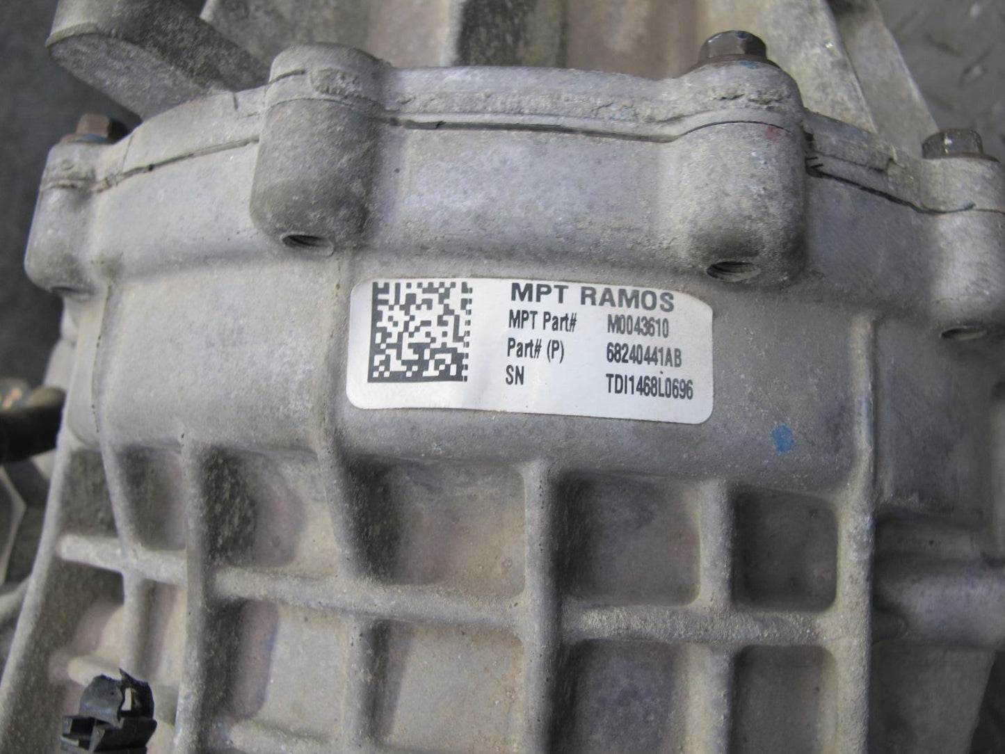 18-23 Jeep Wrangler JL 2.0L 3.6L A/T Transfer Case Box 60k Miles 68240441AB OEM