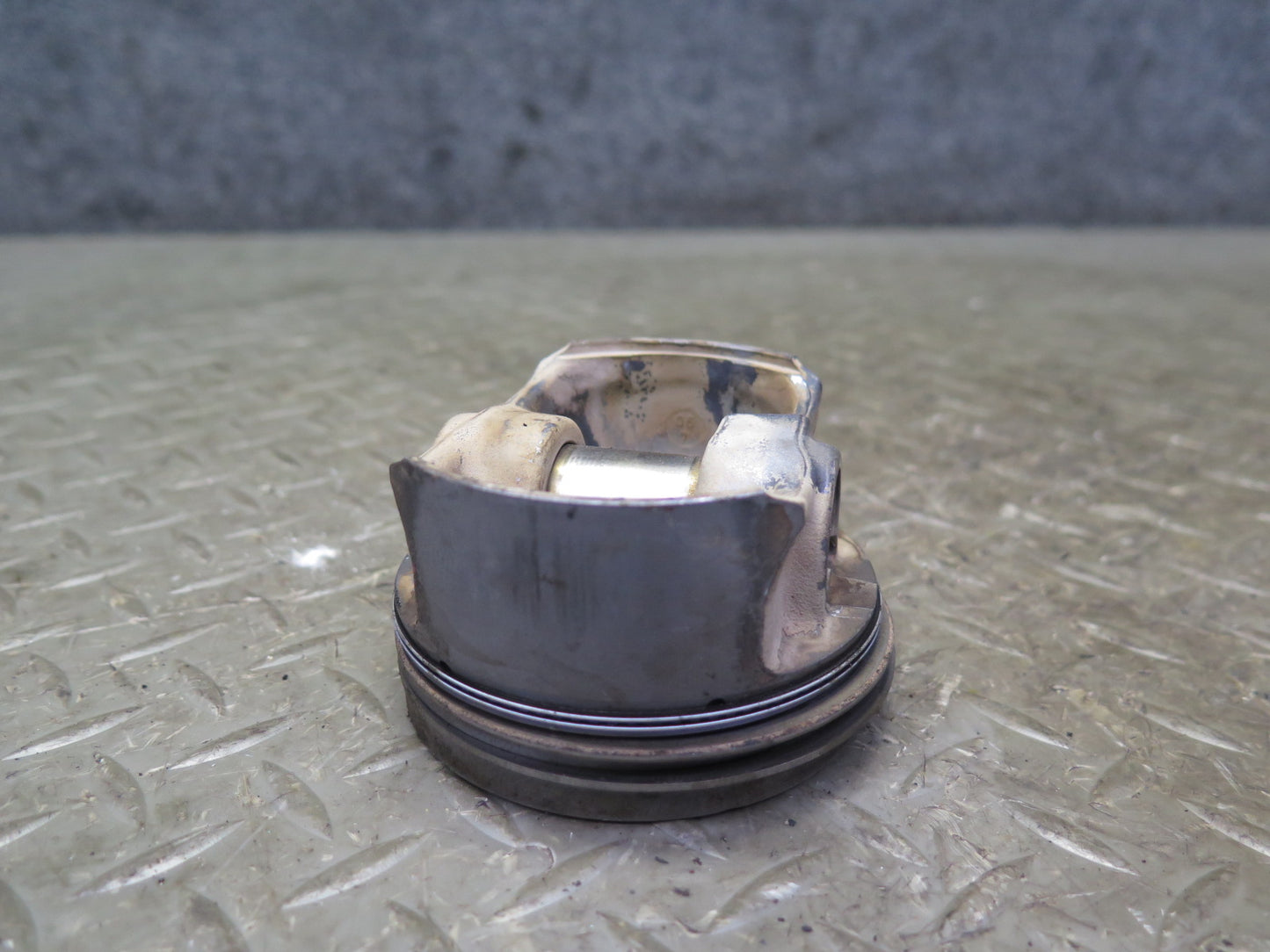 96-99 BMW E36 328iC M52 Set of 6 Engine Piston 150k Miles OEM