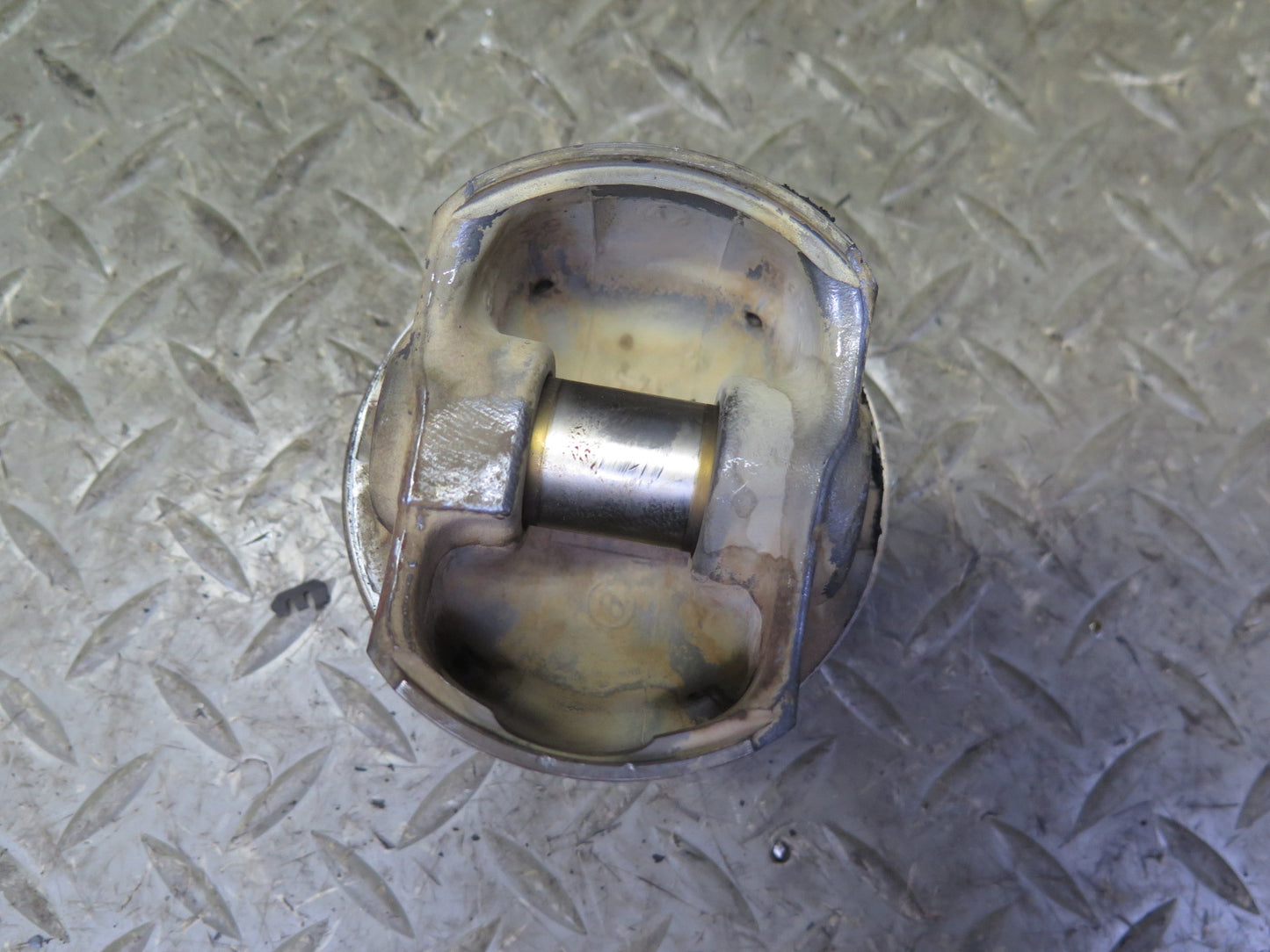 96-99 BMW E36 328iC M52 Set of 6 Engine Piston 150k Miles OEM