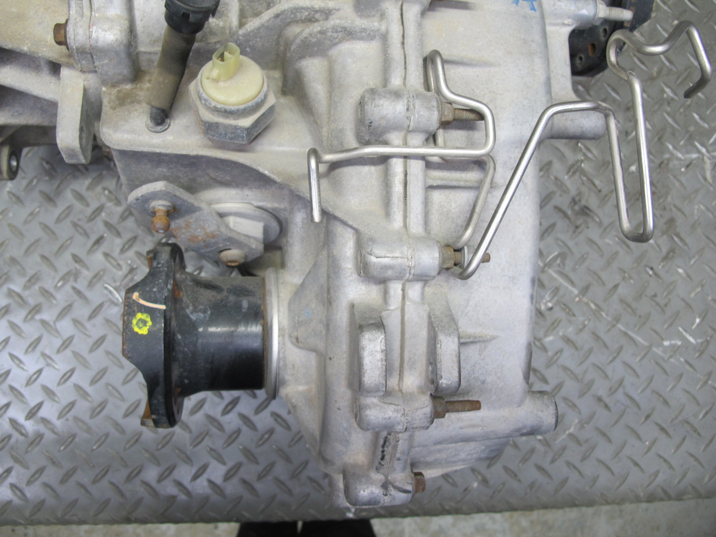 18-23 Jeep Wrangler JL 2.0L 3.6L A/T Transfer Case Box 60k Miles 68240441AB OEM