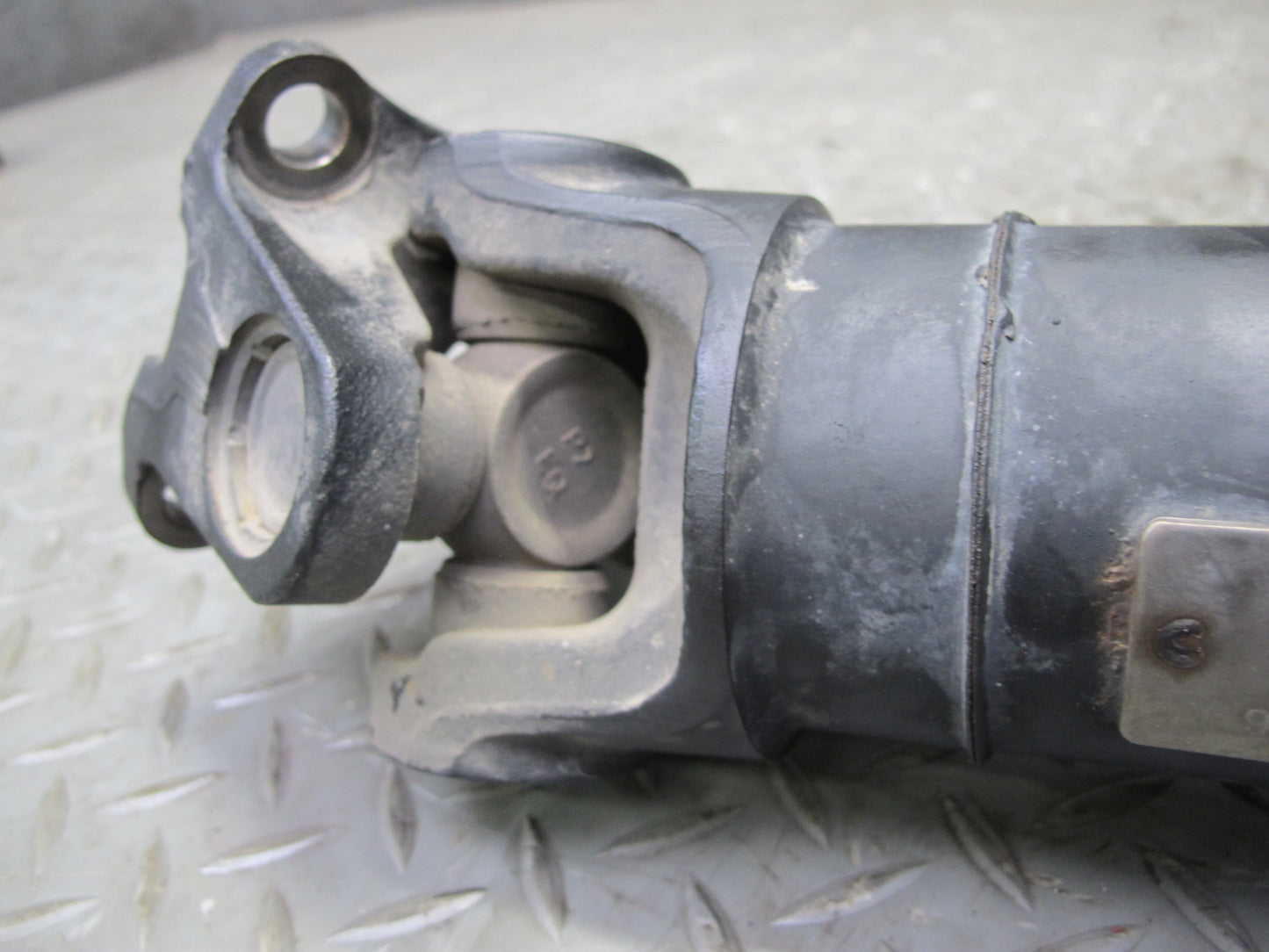 18-25 Jeep Wrangler JL 4-DOOR AWD Front Driveshaft Drive Shaft 68272525AB OEM