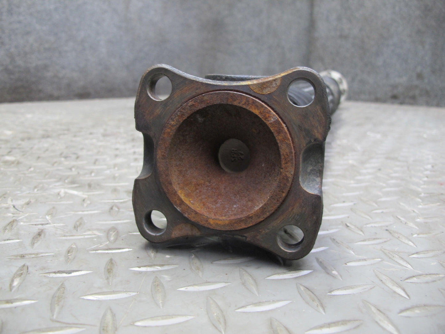 18-25 Jeep Wrangler JL 4-DOOR AWD Front Driveshaft Drive Shaft 68272525AB OEM