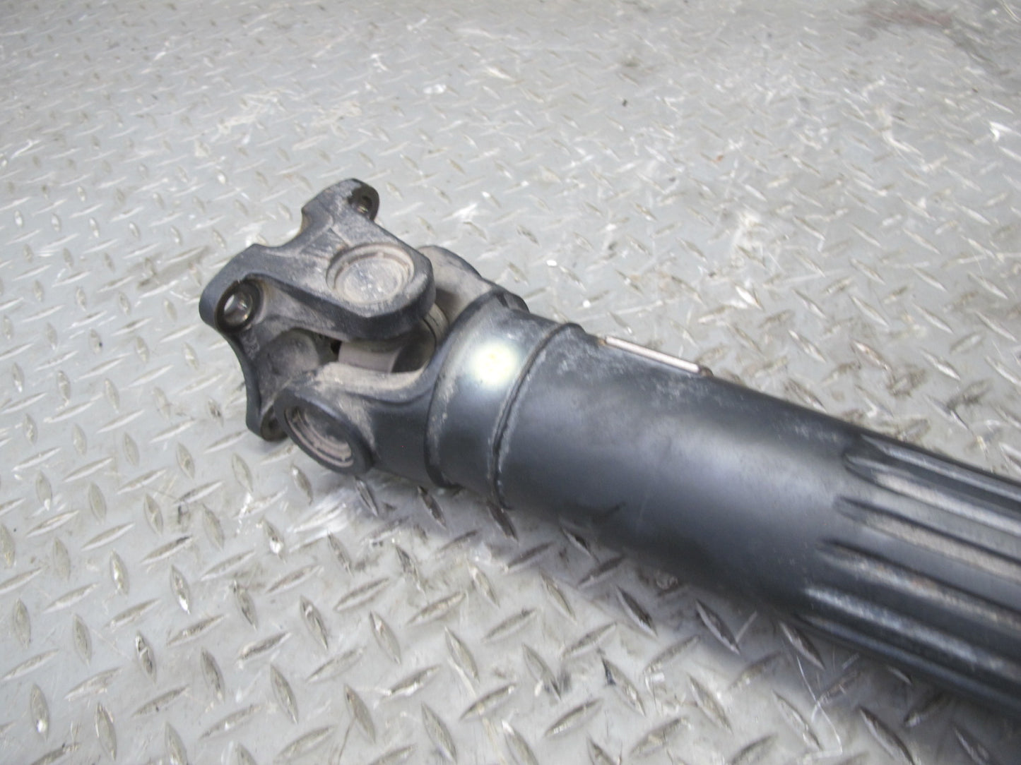 18-25 Jeep Wrangler JL 4-DOOR AWD Front Driveshaft Drive Shaft 68272525AB OEM