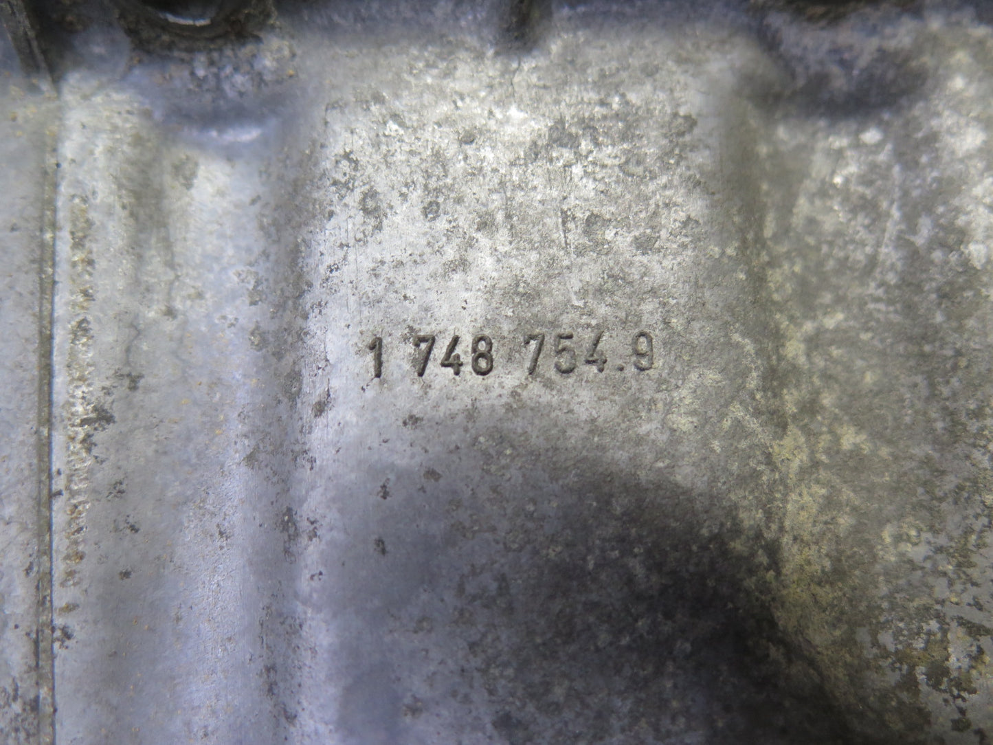 96-99 BMW E36 328iC M52 Engine Lower Oil Pan Oil Dipstick Oil Baffle Set OEM