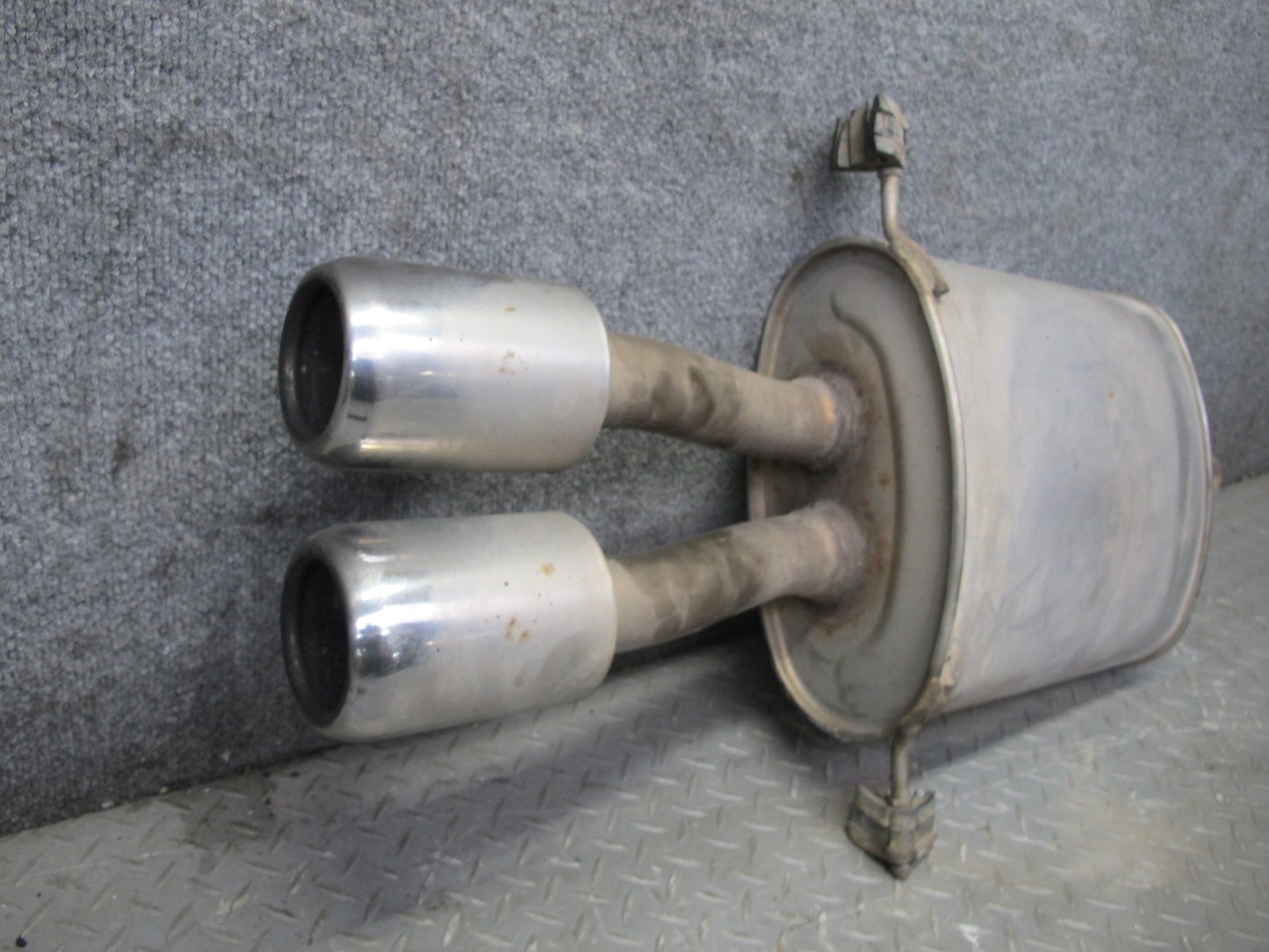 07-13 Mini Cooper S R56 R57 R58 R59 Rear Exhaust Muffler w Tips 2756514 OEM