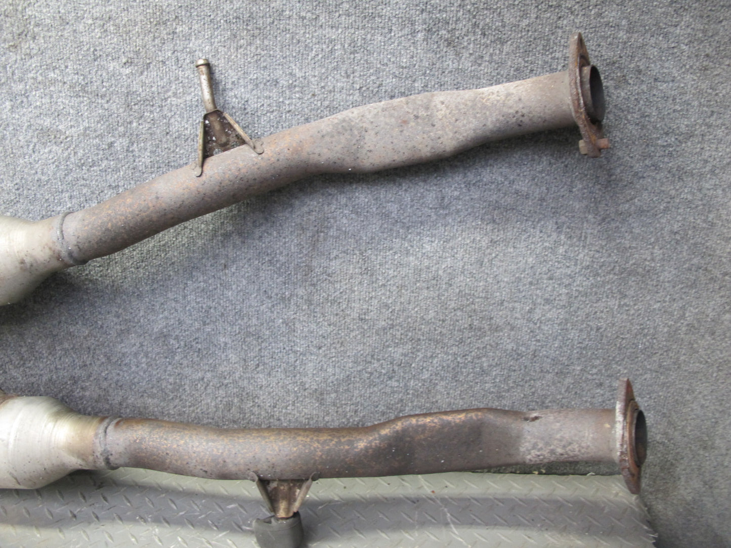 02-10 Lexus Z40 SC430 Center Exhaust Pipe 104K Miles OEM