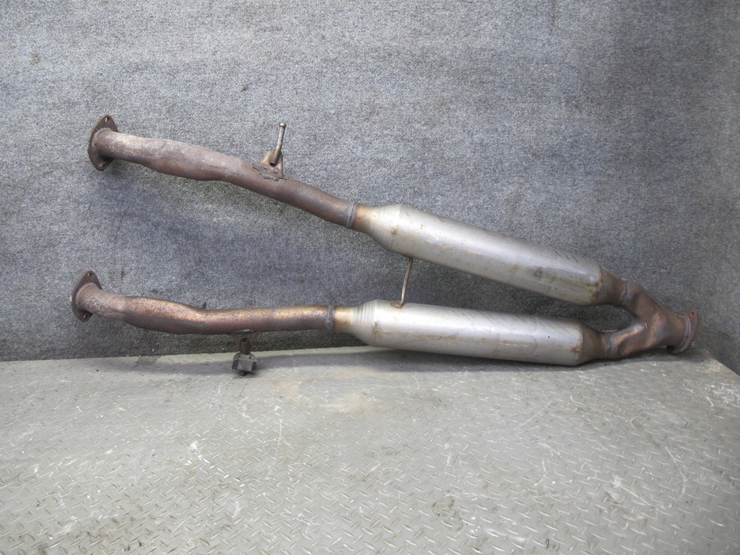 02-10 Lexus Z40 SC430 Center Exhaust Pipe 104K Miles OEM