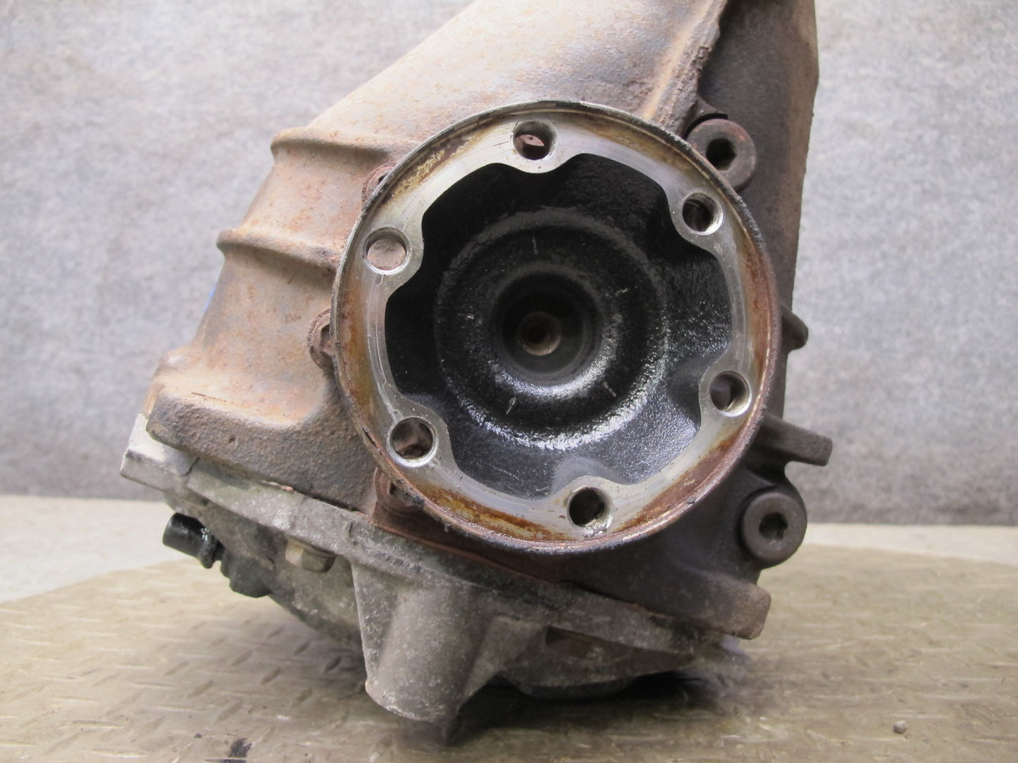 02-05 Lexus GS430 SC430 Rear Differential Carrier 3.266 Ratio 104k Miles OEM