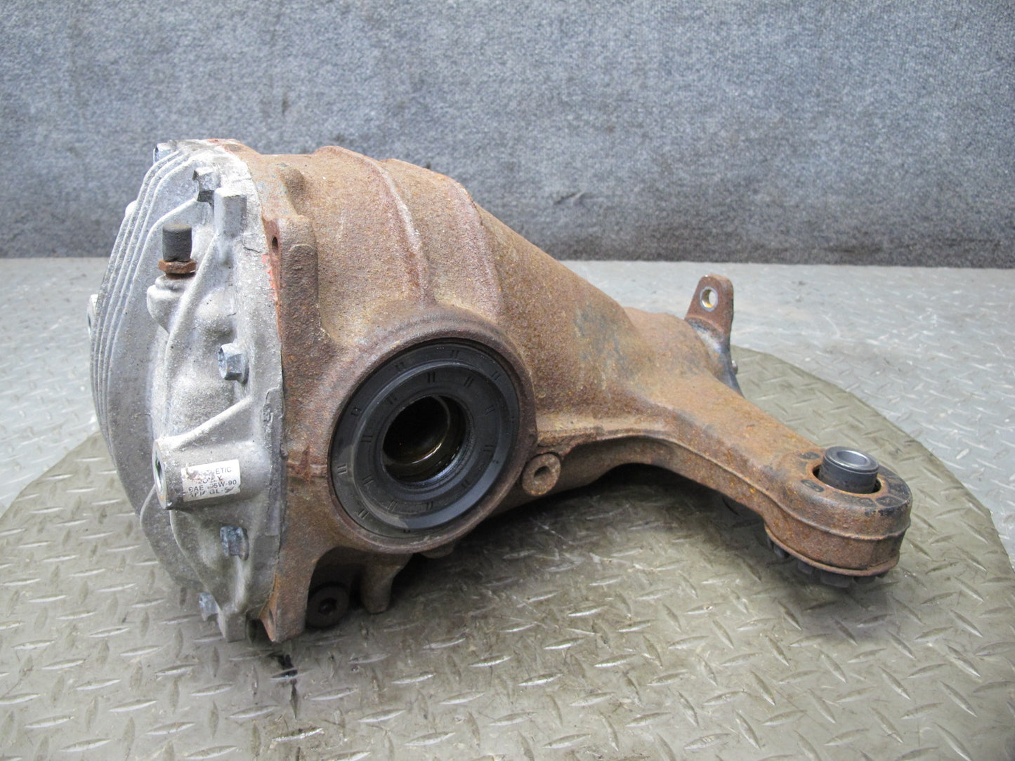 04-06 Lexus UCF30L LS430 RWD Rear Differential Carrier 3.769 Ratio OEM