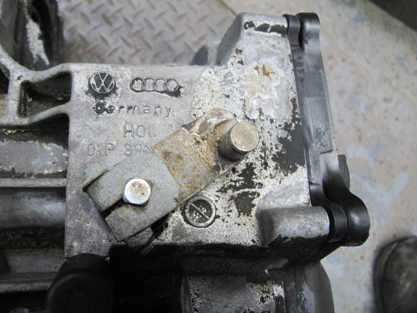 01-03 VW Eurovan T4 2.8L EQJ A/T Automatic Transmission 167k Miles OEM