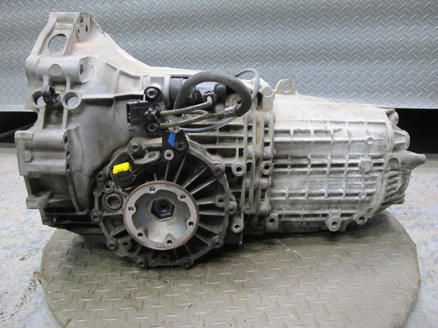 2000-2004 Porsche Boxster 986 2.7L G86.01 M/T Manual Transmission 45k Miles