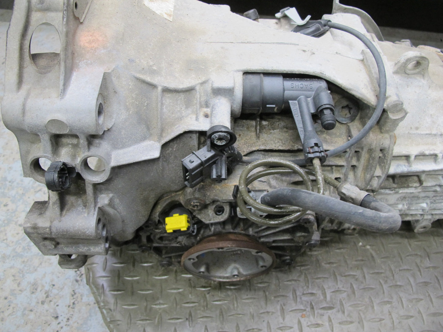 2000-2004 Porsche Boxster 986 2.7L G86.01 M/T Manual Transmission 45k Miles