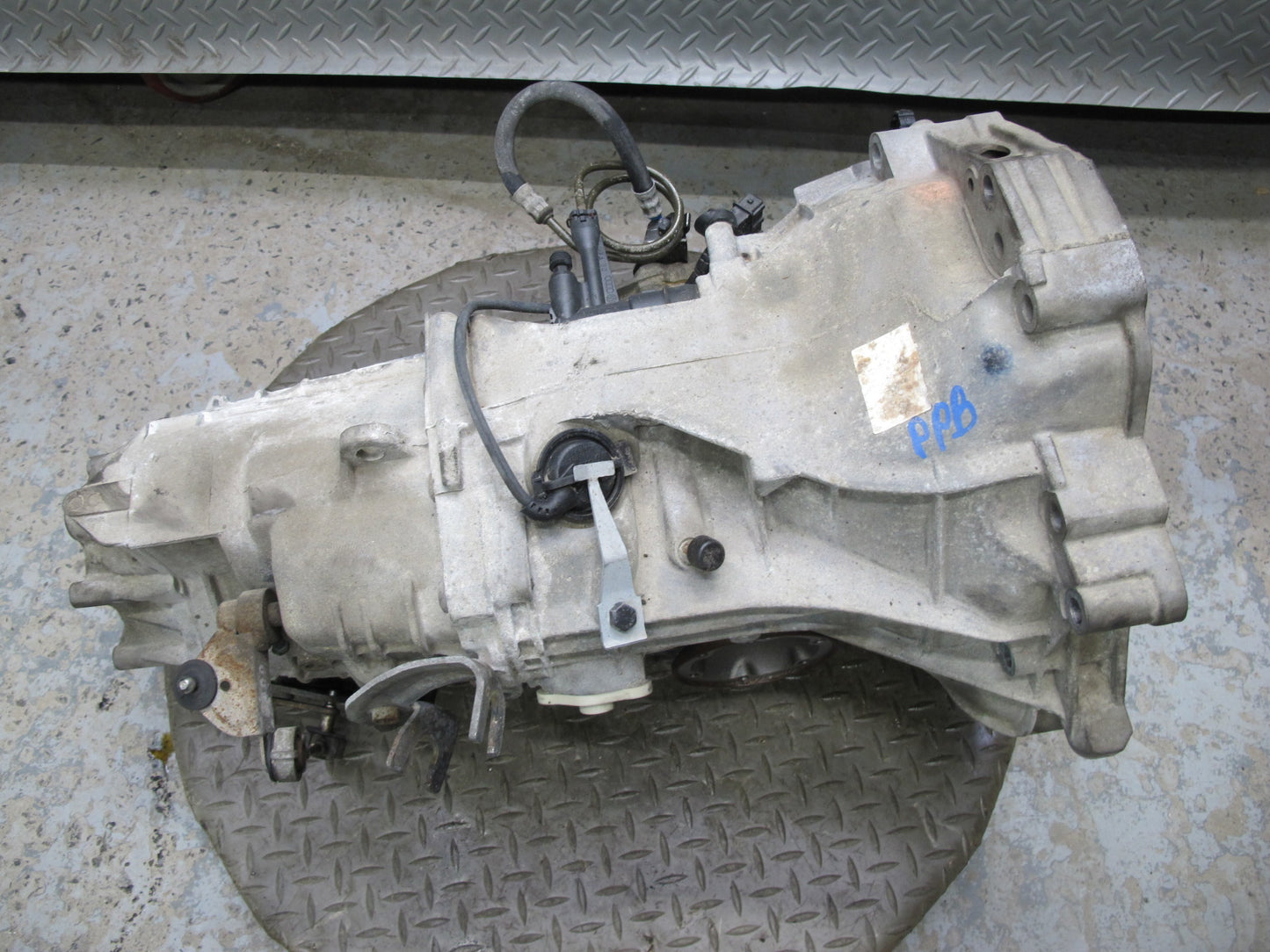 2000-2004 Porsche Boxster 986 2.7L G86.01 M/T Manual Transmission 45k Miles