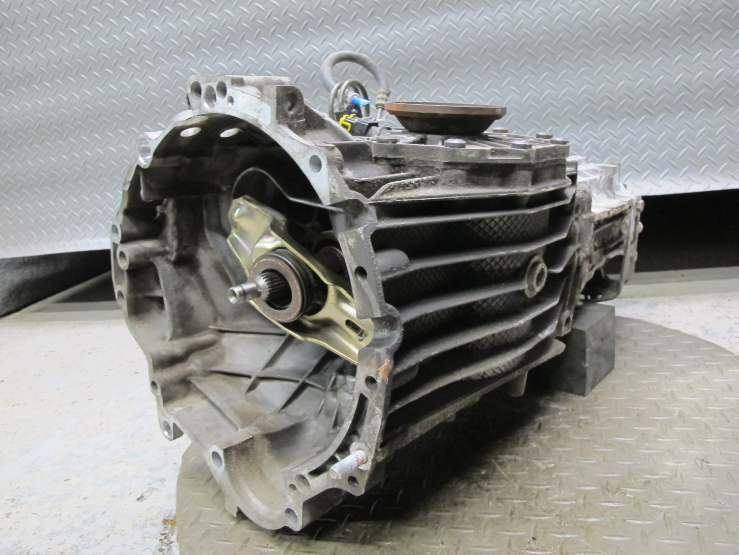 2000-2004 Porsche Boxster 986 2.7L G86.01 M/T Manual Transmission 45k Miles