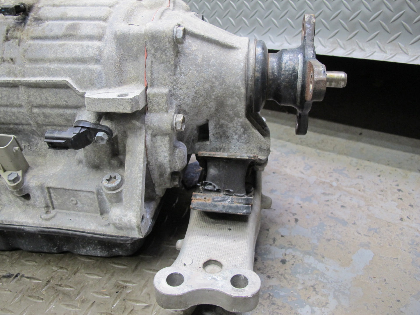 04-06 Lexus UCF30L LS430 RWD A761E A/T Automatic Transmission 159K Miles OEM