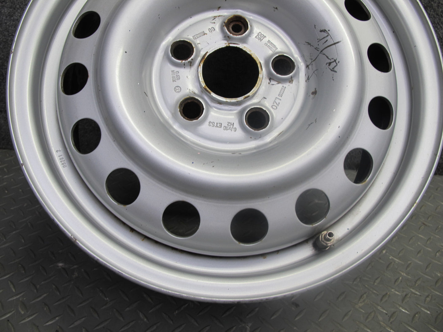 97-03 VW Eurovan T4 Factory R16" Steel Wheel Rim 16x6J ET53 5x112 7D0601027D OEM