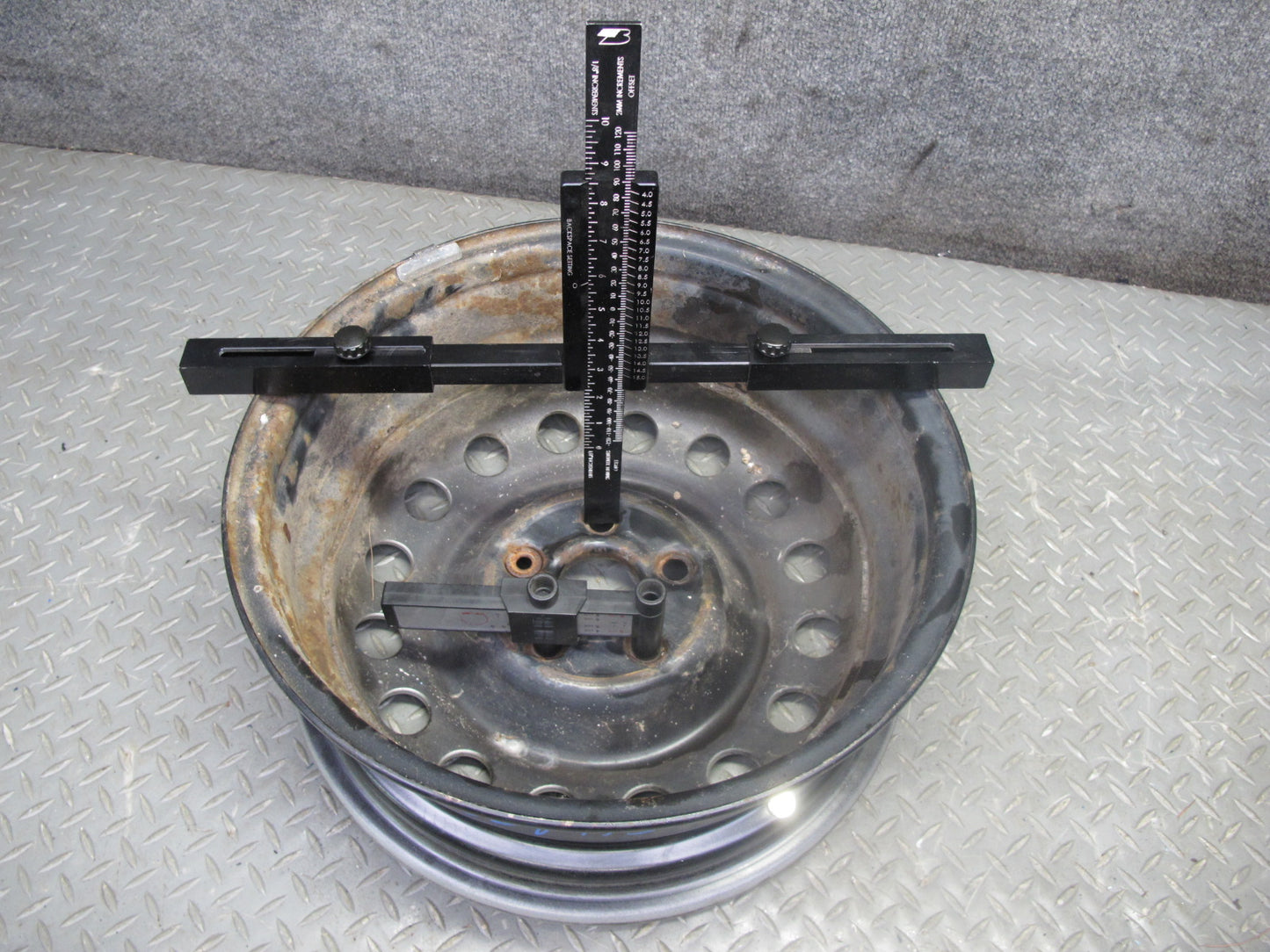 97-03 VW Eurovan T4 Factory R16" Steel Wheel Rim 16x6J ET53 5x112 7D0601027D OEM